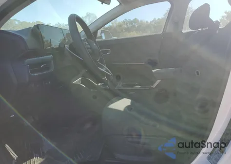 2025 Kia K4 Lx from USA, damaged, VIN 3KPFT4DE7SE044117